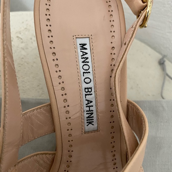 NEW - MANOLO BLAHNIK MEMAARHI LEATHER NUDE SANDAL 39 - Picture 4 of 6